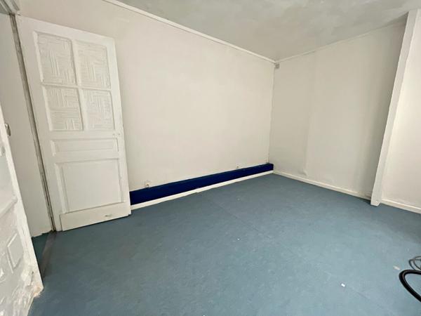 Immeuble à vendre    4 pièces • 195 m2 Béthune