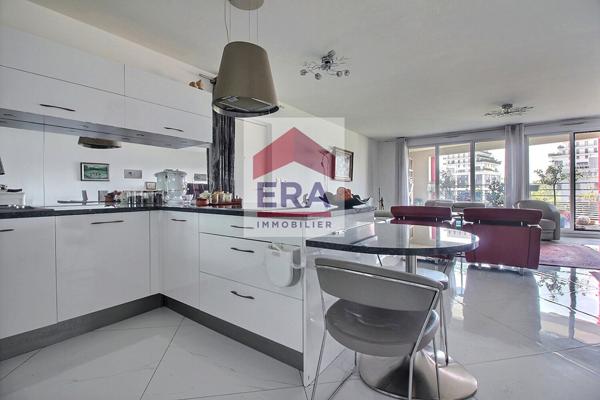 Appartement Saint Ouen Sur Seine 3 pièce(s) 98.05 m2