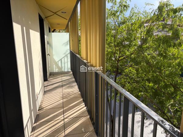 Location Appartement 4 pièces 85.6 m² - Suresnes 92150