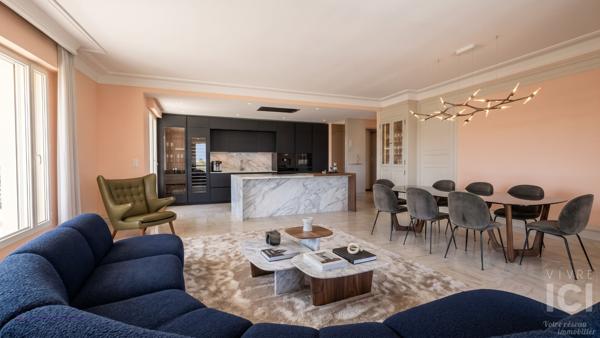 ORVAULT Petit Chantilly Dernier étage ,T5 de 107 m² & Terrasse panoramique de 142 m²