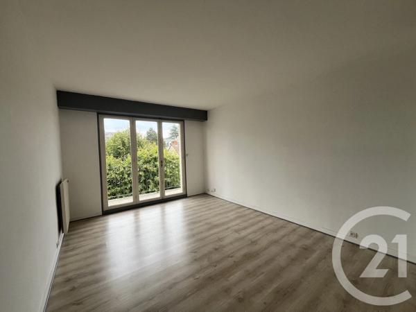 Appartement F3 à vendre  3 pièces - 54,85 m 2   CHATELLERAULT  - 86