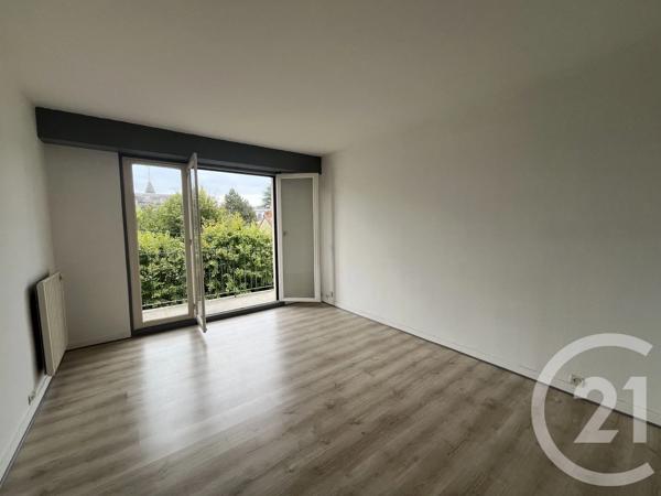 Appartement F3 à vendre  3 pièces - 54,85 m 2   CHATELLERAULT  - 86