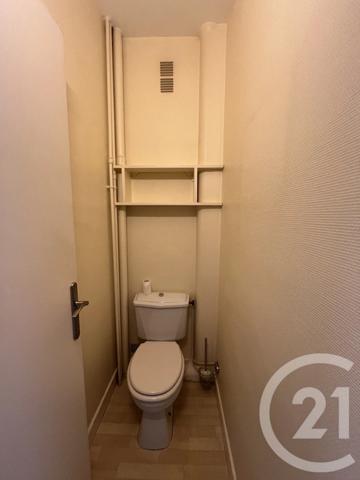 Appartement F3 à vendre  3 pièces - 54,85 m 2   CHATELLERAULT  - 86