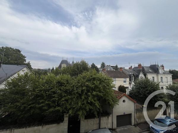 Appartement F3 à vendre  3 pièces - 54,85 m 2   CHATELLERAULT  - 86