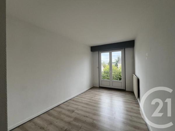 Appartement F3 à vendre  3 pièces - 54,85 m 2   CHATELLERAULT  - 86