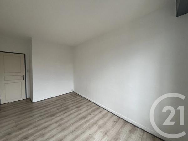 Appartement F3 à vendre  3 pièces - 54,85 m 2   CHATELLERAULT  - 86
