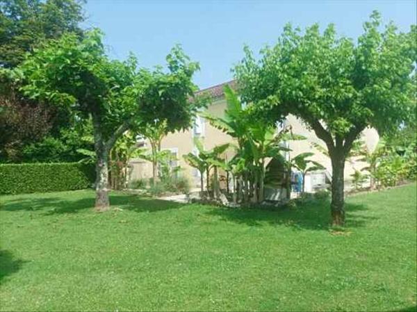 Maison à vendre |  Razac-sur-l'Isle |  6 pièces | 107 m²