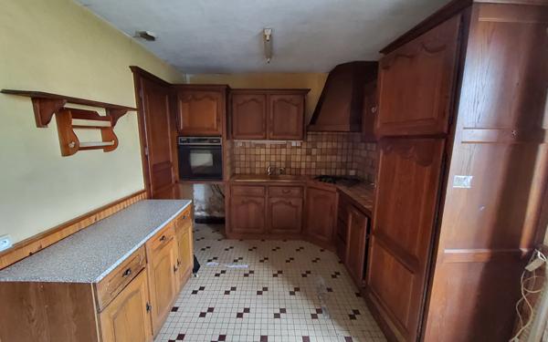 Maison à rénover – Fort potentiel – 5 min du centre