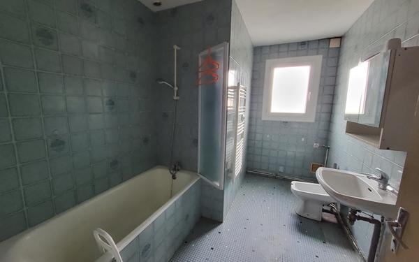 Maison à rénover – Fort potentiel – 5 min du centre