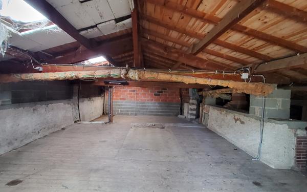 Maison à rénover – Fort potentiel – 5 min du centre