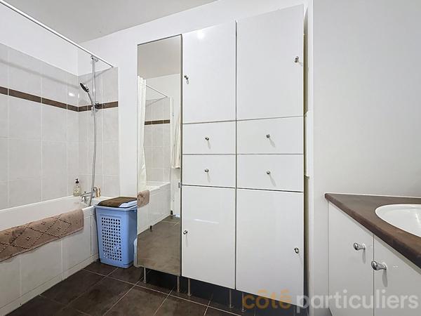 Vente
                Appartement77,57 m² - 4 Pièces -
                    ISSY LES MOULINEAUX (92130)