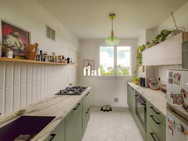 Appartement
                                                                                                                                                                                                                                                                                                                        3 pièce(s)                                                                                                                                                                                                          2 chambre(s)                                                                                                                                                                                                          58.53  m²