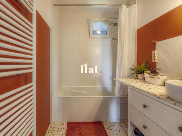Appartement
                                                                                                                                                                                                                                                                                                                        3 pièce(s)                                                                                                                                                                                                          2 chambre(s)                                                                                                                                                                                                          58.53  m²