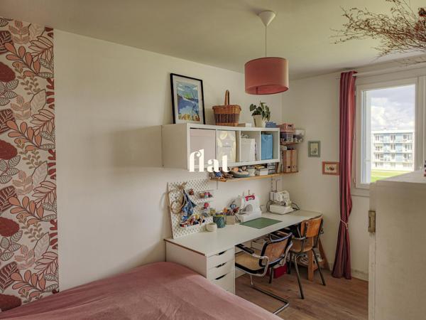 Appartement
                                                                                                                                                                                                                                                                                                                        3 pièce(s)                                                                                                                                                                                                          2 chambre(s)                                                                                                                                                                                                          58.53  m²