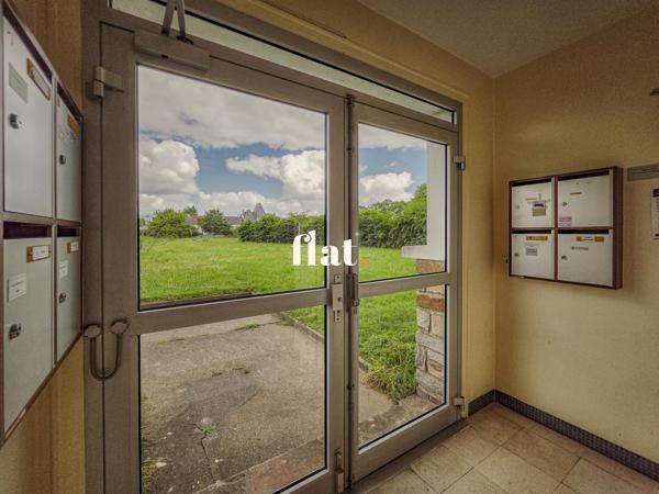 Appartement
                                                                                                                                                                                                                                                                                                                        3 pièce(s)                                                                                                                                                                                                          2 chambre(s)                                                                                                                                                                                                          58.53  m²