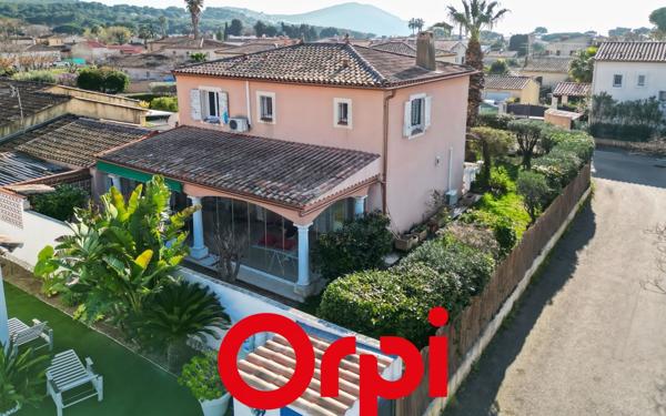 Maison à vendre    5 pièces • 123 m2 Saint-Cyr-sur-Mer