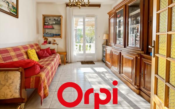 Maison à vendre    5 pièces • 123 m2 Saint-Cyr-sur-Mer