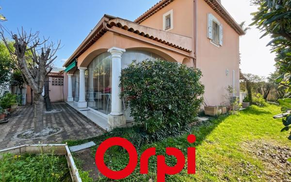 Maison à vendre    5 pièces • 123 m2 Saint-Cyr-sur-Mer