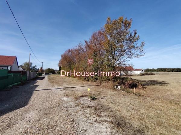 Terrain à vendre de 866 m²