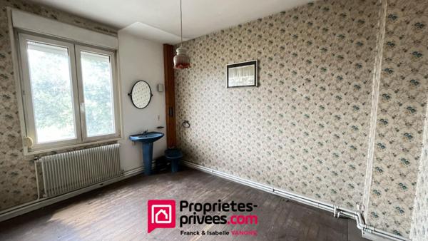 Maison type BOURGEOISE - BEAU POTENTIEL - 4 chambres - jardin - cave - 107 m²