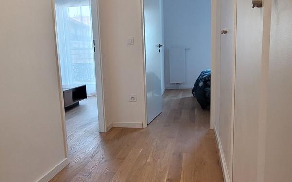 Appartement à louer    2 pièces • 46,64 m2 Issy-les-Moulineaux