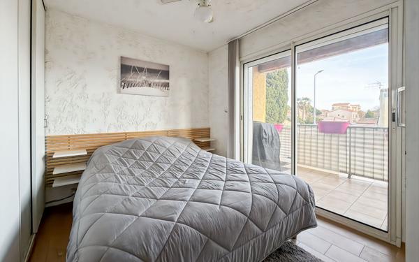 Appartement à vendre    3 pièces • 65,49 m2 Fréjus