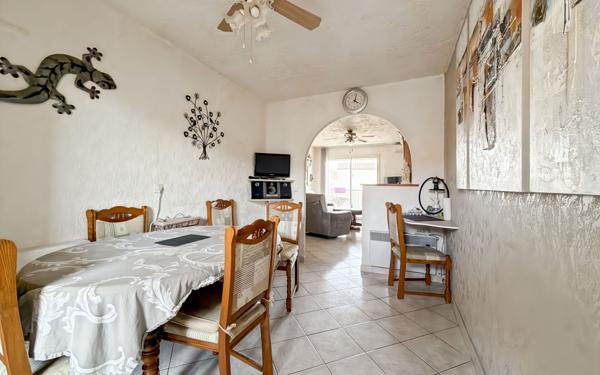 Appartement à vendre    3 pièces • 65,49 m2 Fréjus