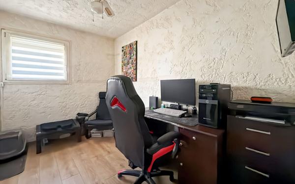 Appartement à vendre    3 pièces • 65,49 m2 Fréjus