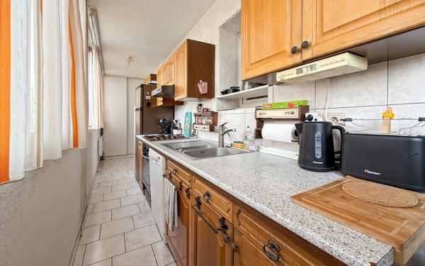Appartement à vendre    3 pièces • 65,49 m2 Fréjus