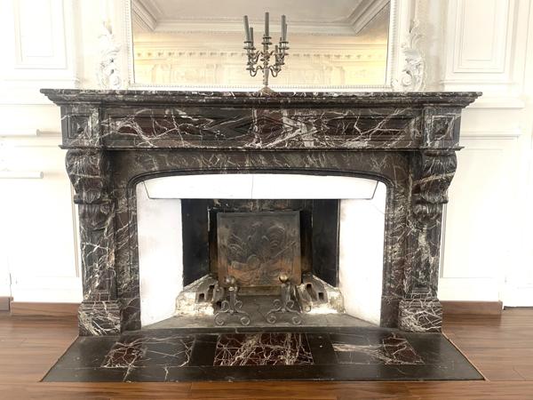 Locaux + logement au coeur d'aix les Bains