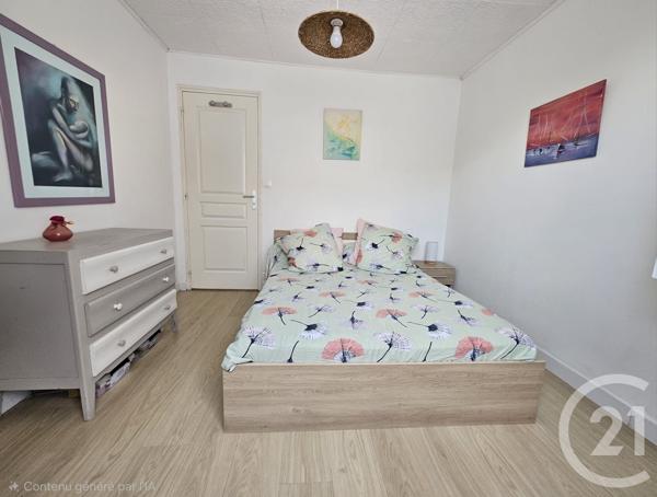 Maison à vendre  4 pièces - 51,50 m 2   LE CHATEAU D OLERON  - 17