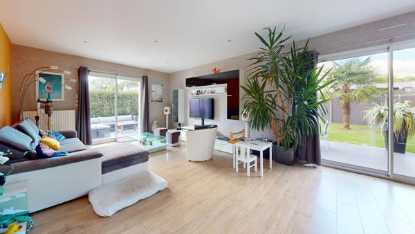 A vendre Maison contemporaine, proximité immédiate Dinan