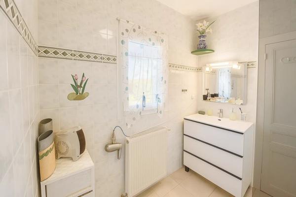 Vente Maison 10 pièces 157 m2 à Sainte-Livrade-sur-Lot