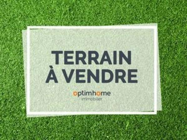 Terrain à vendre de 569,00 m² VOLVIC (63)