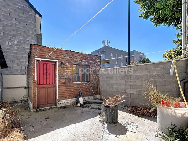 Vente
                Maison75 m² - 4 Pièces -
                    LE PETIT QUEVILLY (76140)