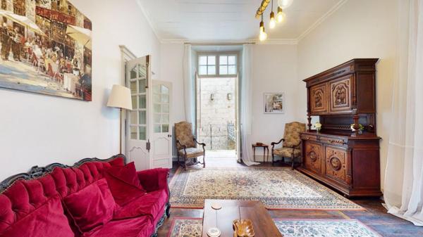 Appartement Périgueux 143 m2 dans hôtel particulier