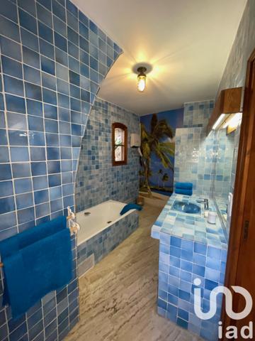 Maison à vendre 7 pièces 280 m² Hyères
