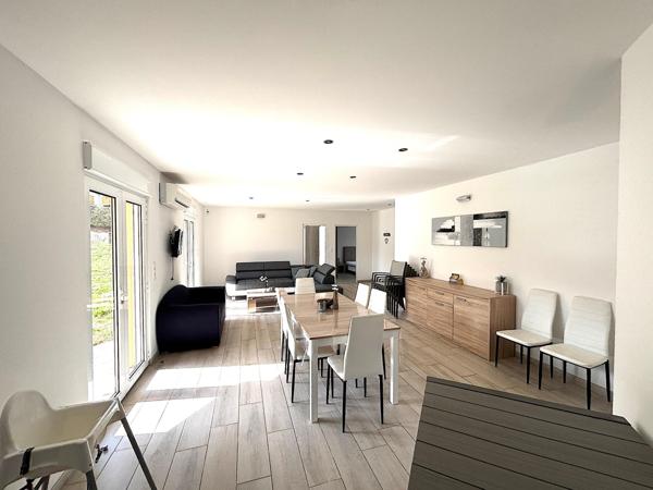 Magnifique maison moderne avec piscine