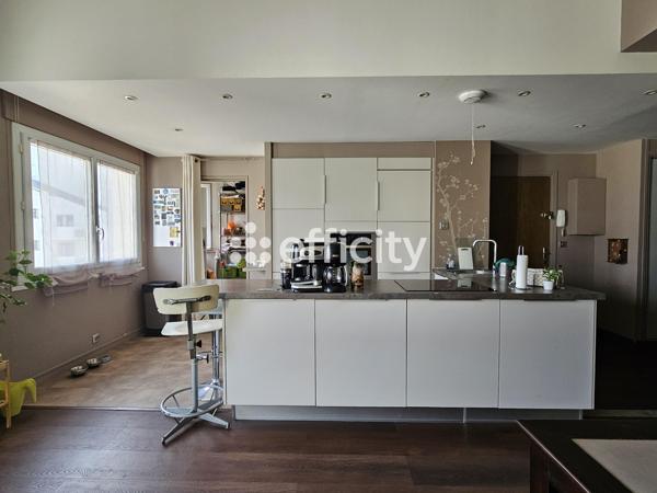 Appartement
         4 pièces
        - 88 m² Exclusivité 154 900 € *
