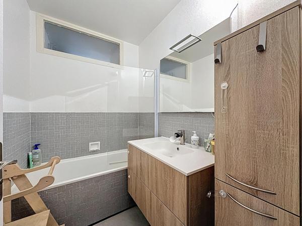 Idéal famille, bel appartement T5 très lumineux