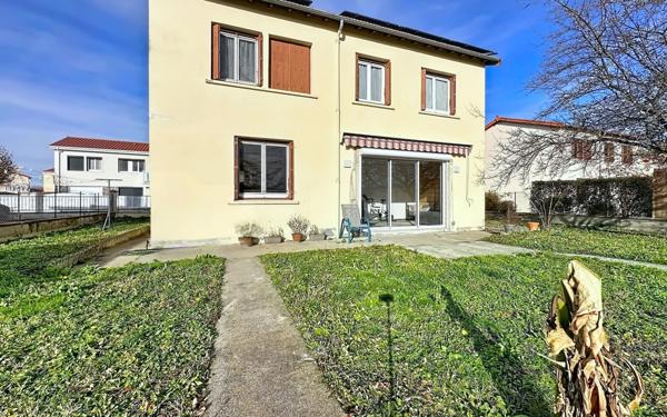 Maison à vendre    4 pièces • 115 m2 Aulnat