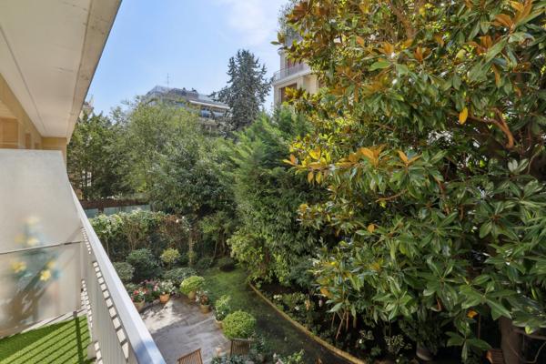 Vente Appartement de luxe Neuilly-sur-Seine 4 Pièces 98 m²