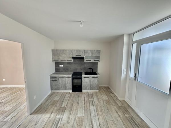 Vente / Immeuble à Dunières (43220)