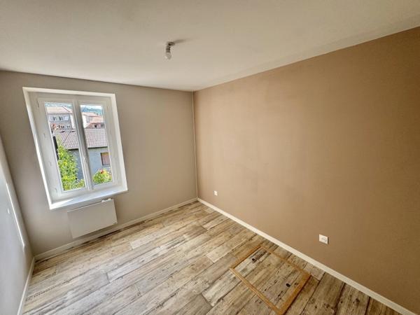 Vente / Immeuble à Dunières (43220)