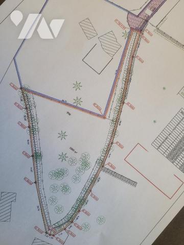 LAVAL - TERRAIN A BATIR 