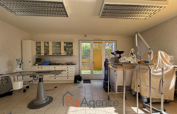 Maison de plain-pied 6 pièces.