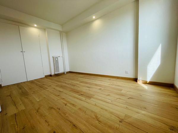 appartement T3 refait à neuf vue mer nice ouest