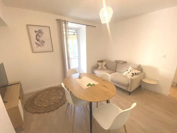 Immeuble à vendre à Bourg-de-Péage (26300)