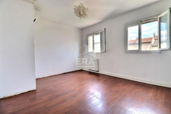 Maison Aubervilliers 7 pièce(s) 174 m2