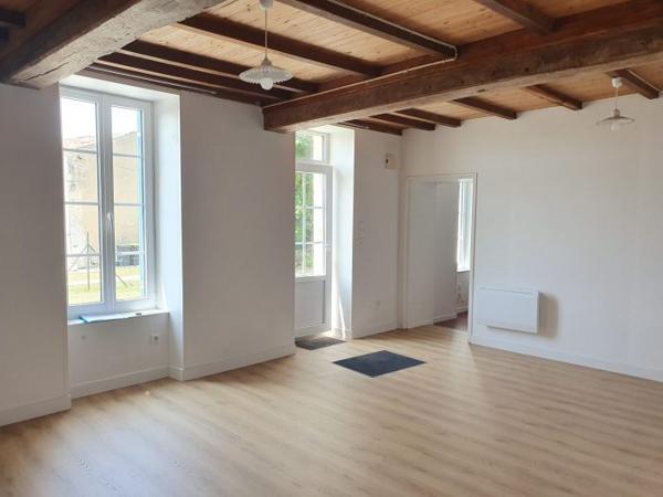 Maison charentaise Cozes 150 m²
